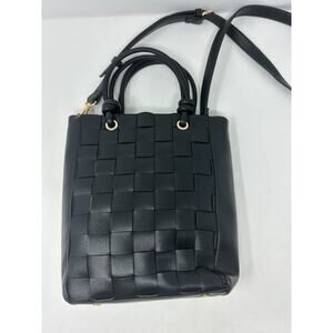 On 34th Lilianna Woven Bucket Bag - Black